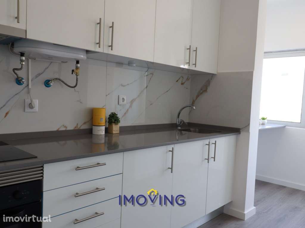 Apartamento T2, Remodelado, na Verderena, Barreiro - Grande imagem: 3/31