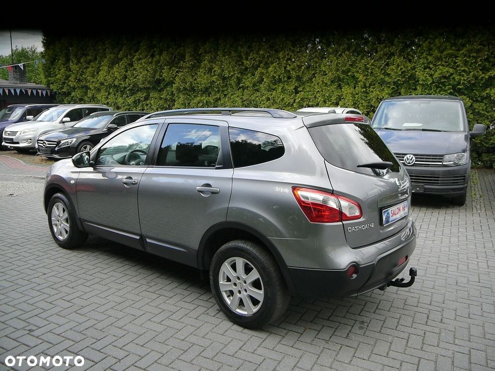 Nissan Qashqai+2 1.6 360 - 13