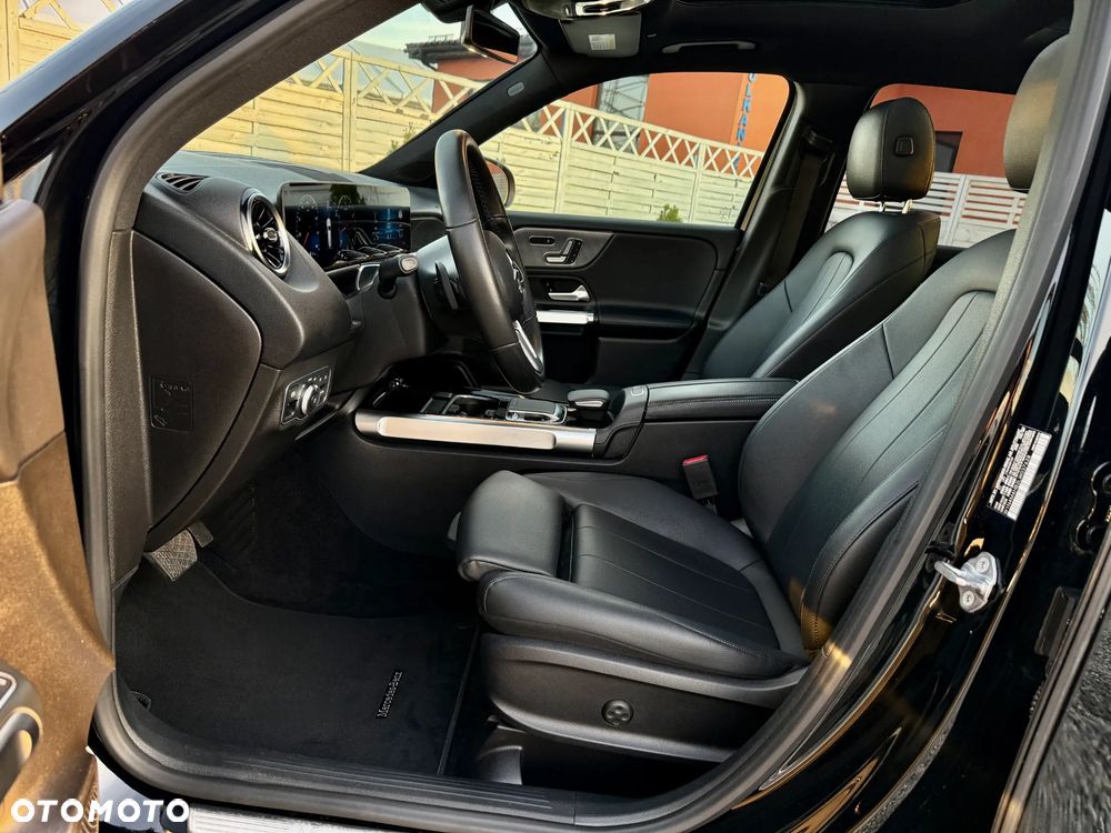 Mercedes-Benz GLB 250 4-Matic 8G-DCT - 8