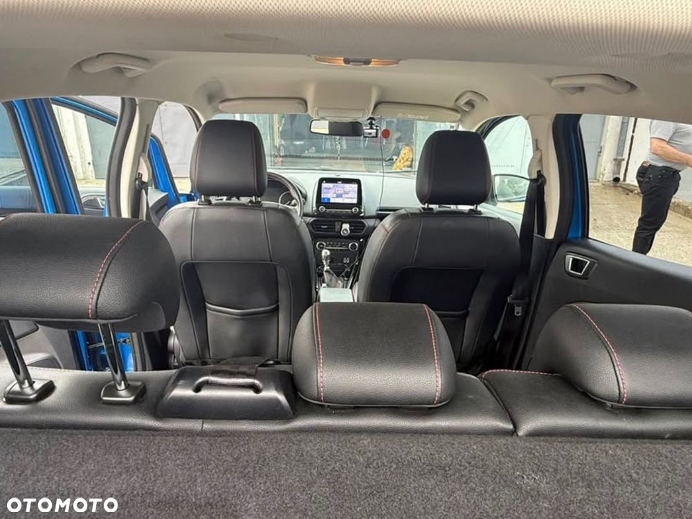 Ford EcoSport - 11