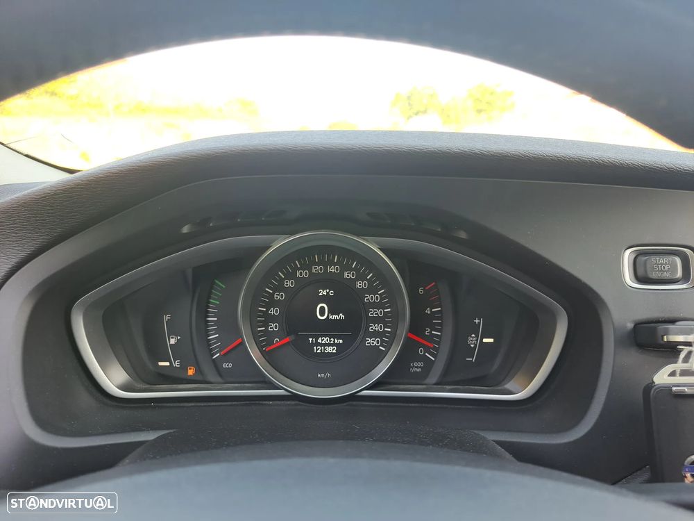 Volvo V40 1.6 D2 Kinetic Eco - 20