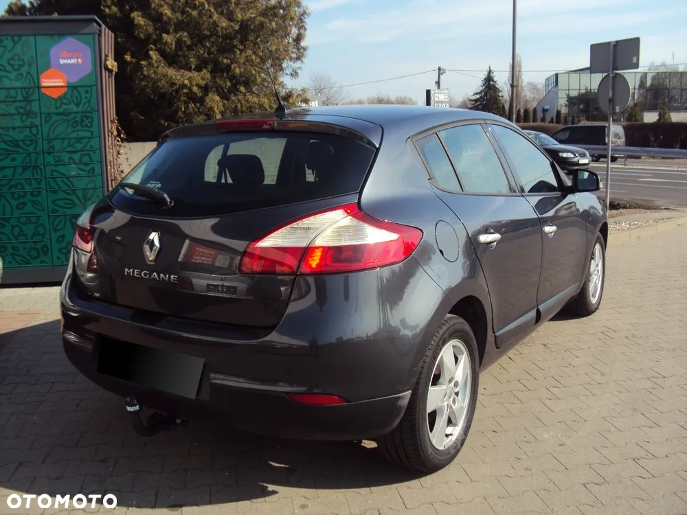 Renault Megane 2.0 16V Privilege CVT - 10