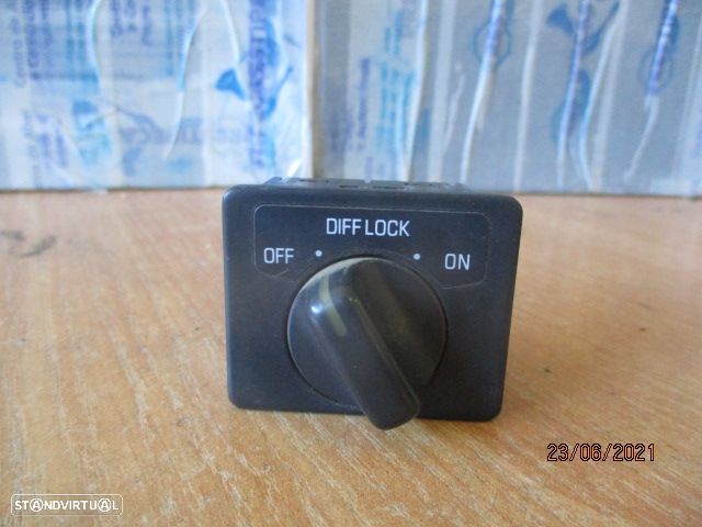 Interruptor INTER3581 NISSAN PATROL GR Y61 2000 BOLQUEIO De Diferencial - 1