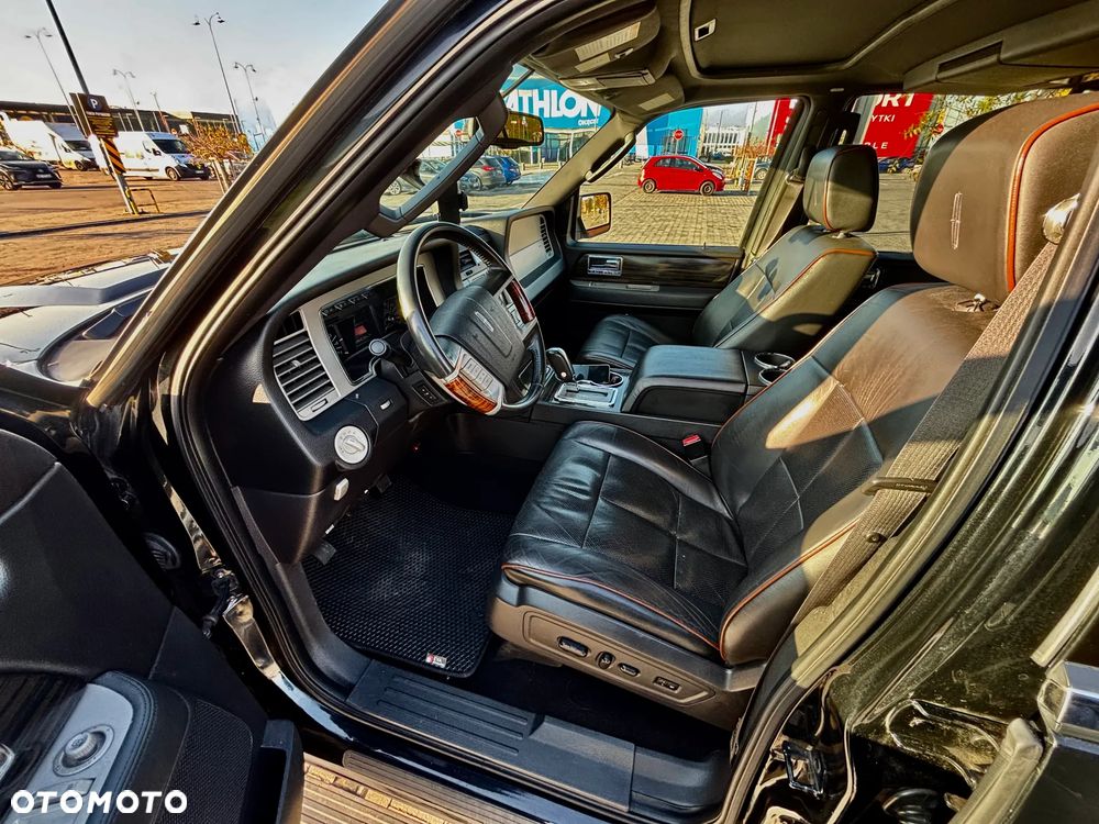 Lincoln Navigator 5.4 2WD Luxury - 4