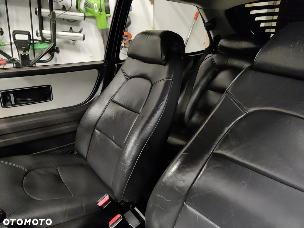 Saab 900 2.0-16 Turbo S - 11