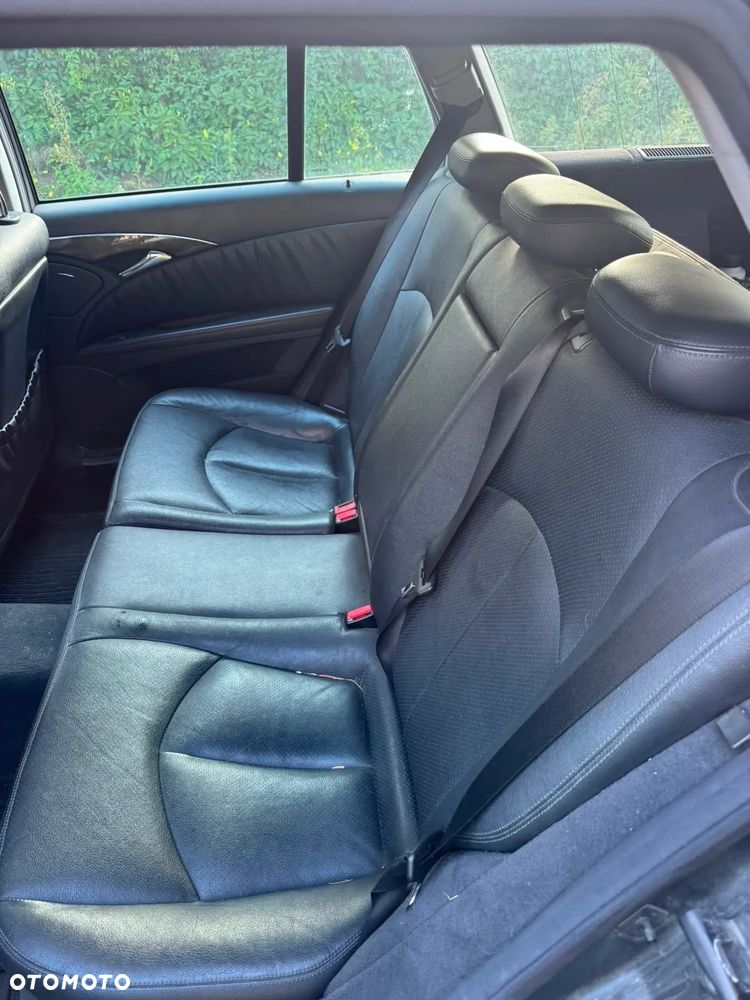 Mercedes-Benz Klasa E 320 CDI T Avantgarde - 10