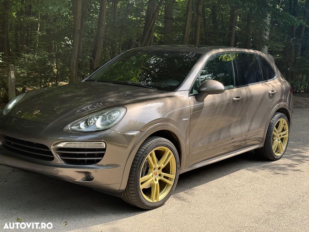 Porsche Cayenne - 1