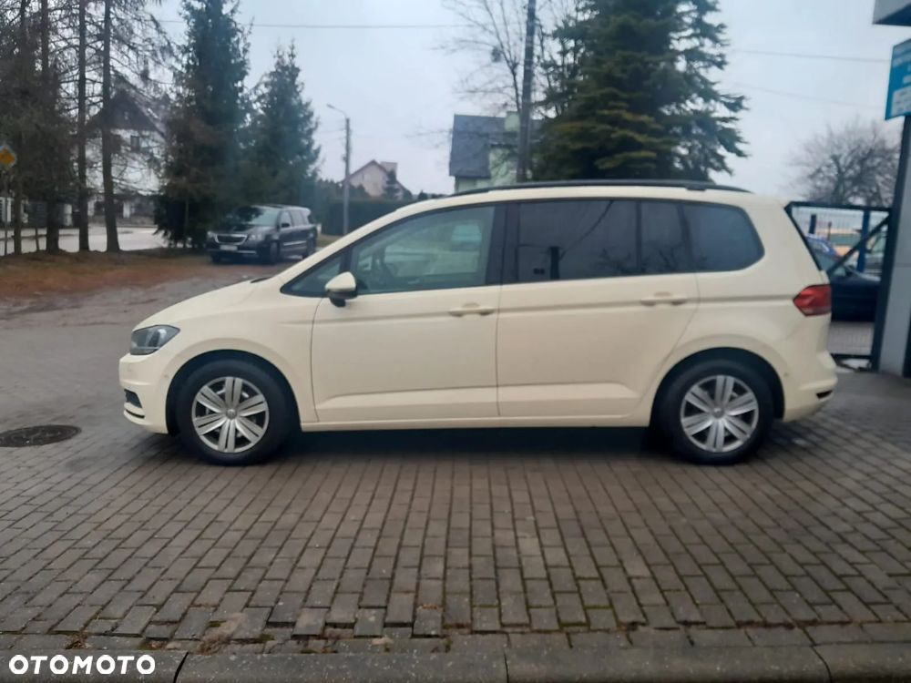 Volkswagen Touran - 2