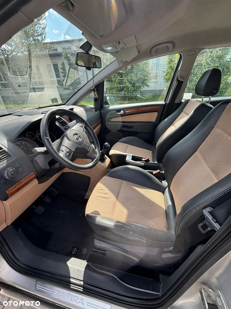 Opel Zafira 1.9 CDTI Cosmo - 6