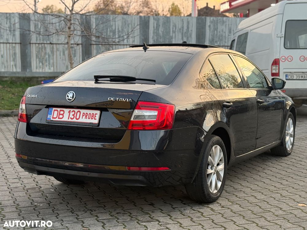 Skoda Octavia 1.6 TDI (Green tec) DSG Style - 5