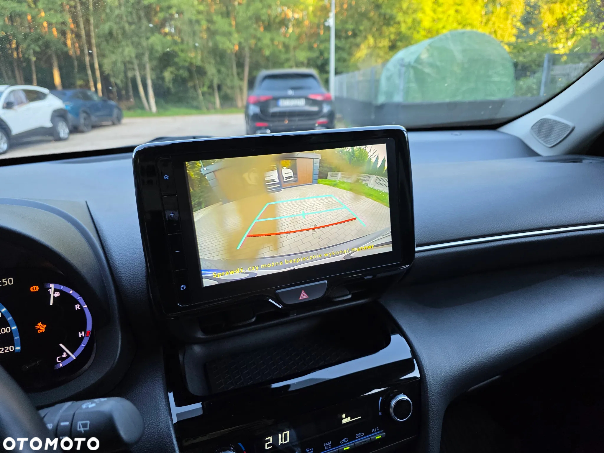 Toyota Yaris Cross Hybrid 1.5 Comfort 4x4 - 19