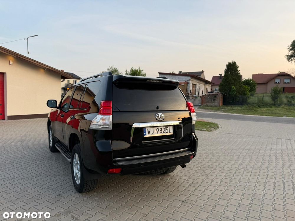 Toyota Land Cruiser - 6