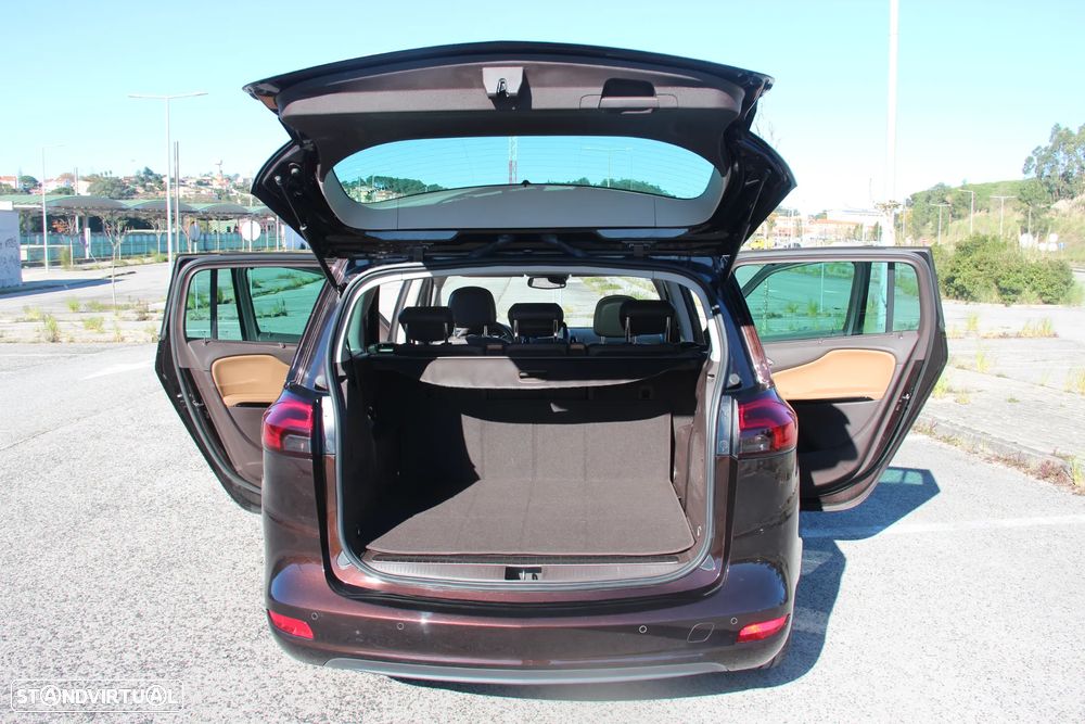 Opel Zafira 1.6 CDTi Cosmo - 22
