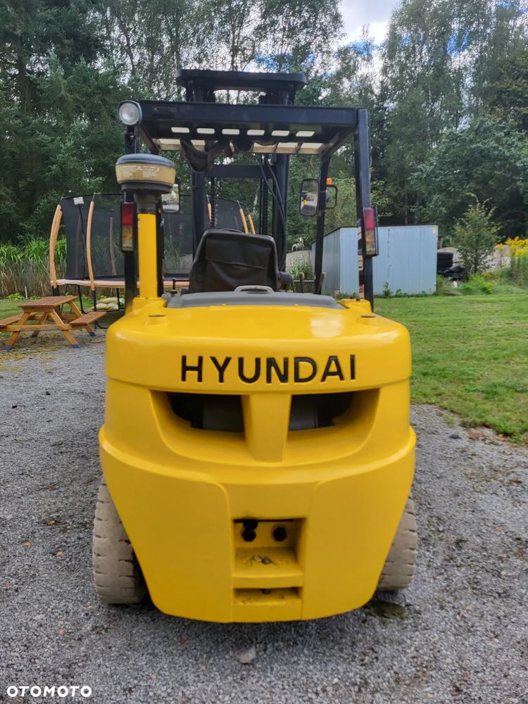 Hyundai 45DS7 - 5