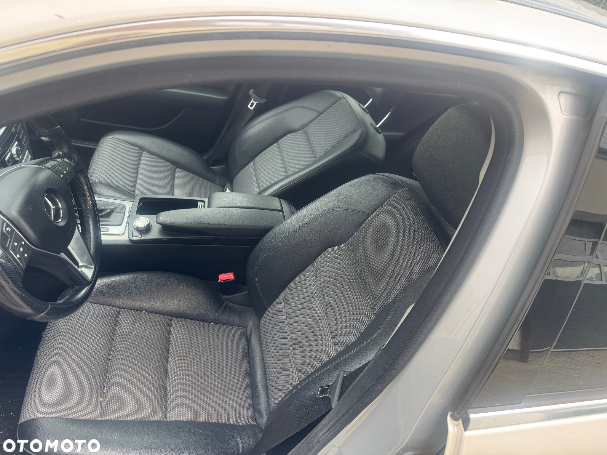 Mercedes-Benz Klasa C 250 (BlueTEC) d 4Matic 7G-TRONIC - 16