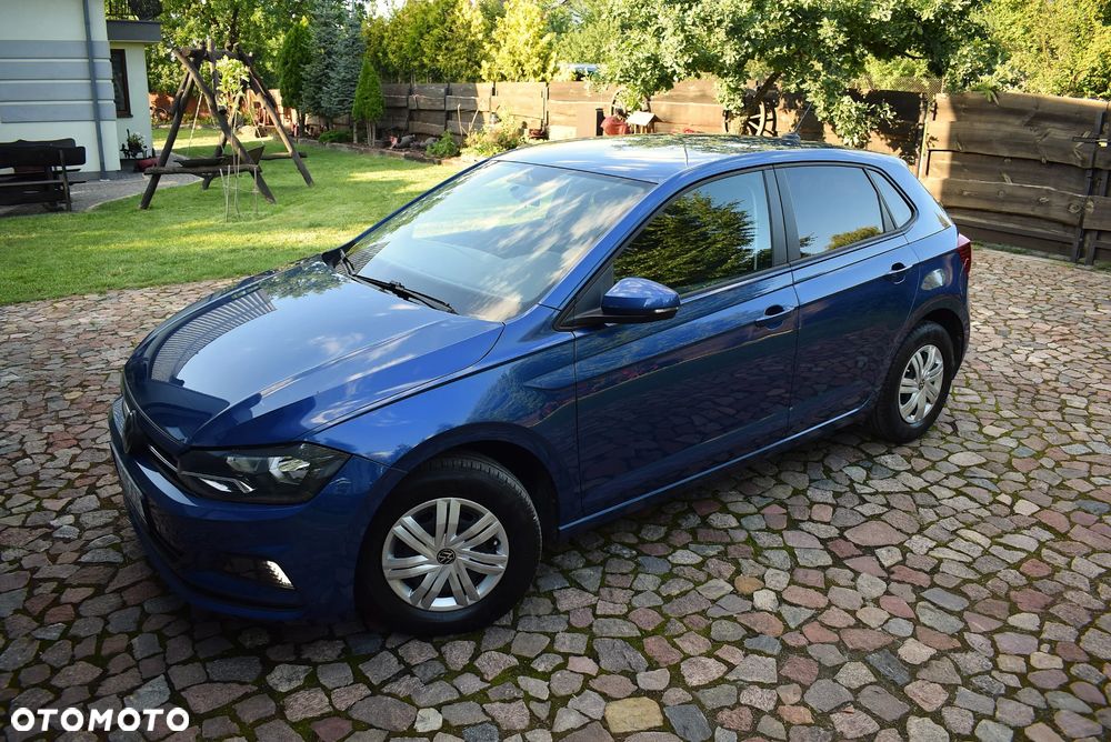 Volkswagen Polo - 1