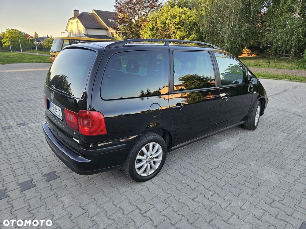 Seat Alhambra 2.8 V6 Allrad Sport Edition - 4