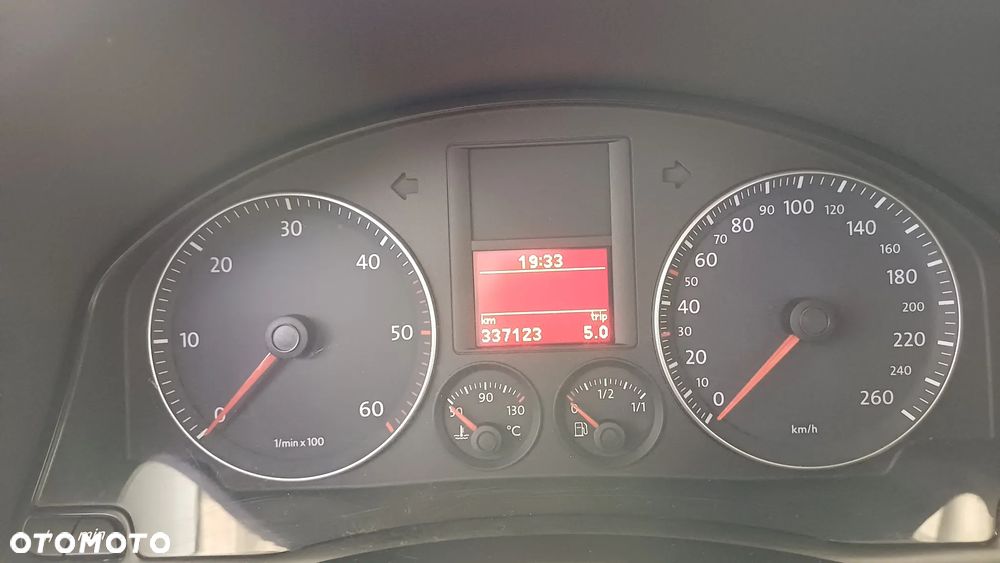 Volkswagen Golf 1.9 TDI Comfortline - 7