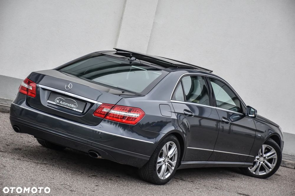 Mercedes-Benz Klasa E 350 CDI DPF 4Matic BlueEFFICIENCY 7G-TRONIC Avantgarde - 8
