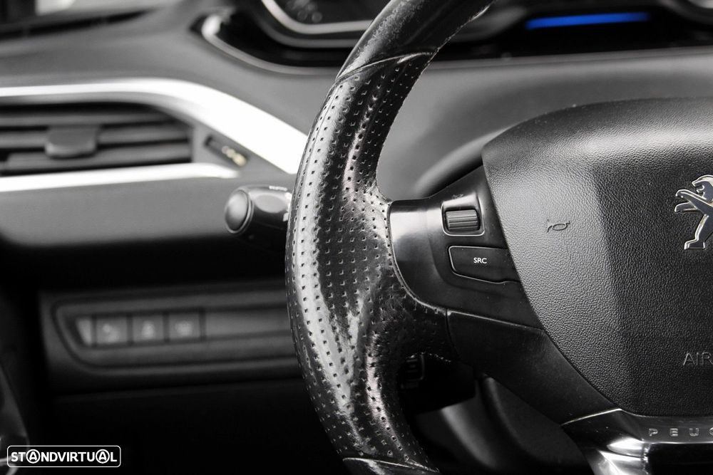 Peugeot 208 1.6 e-HDi Allure - 22