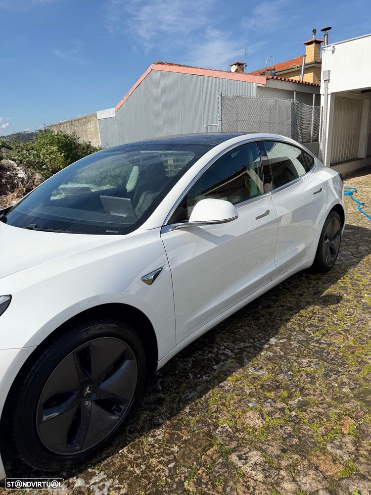 Tesla Model 3 Standard Range Plus RWD - 2