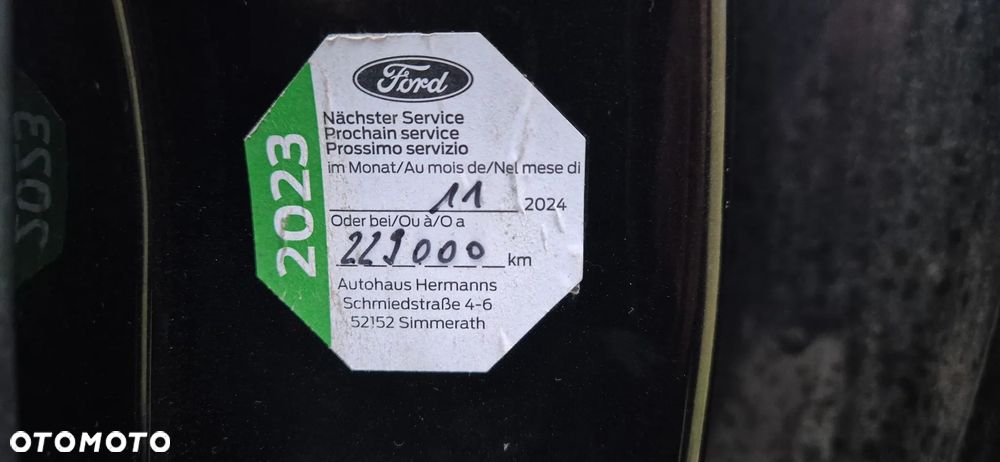 Ford Kuga 2.0 TDCi 4x4 Titanium - 27