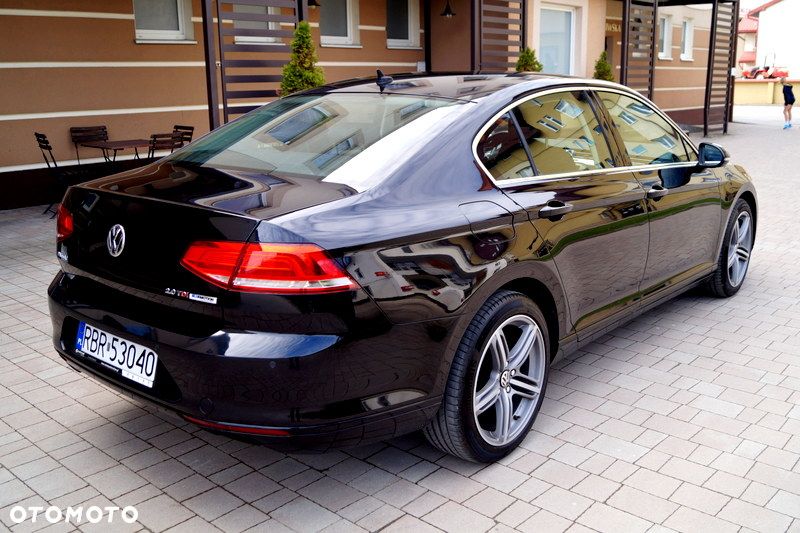 Volkswagen Passat 2.0 TDI BMT Comfortline - 12