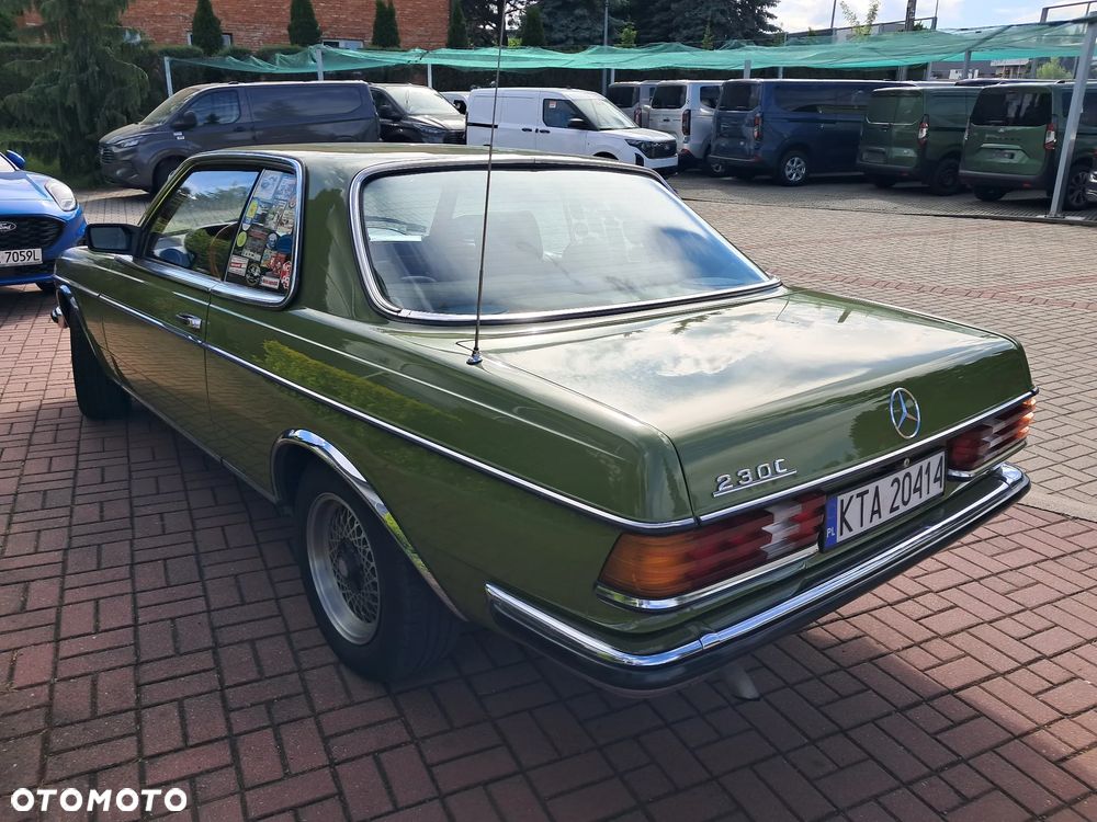 Mercedes-Benz W123 - 4