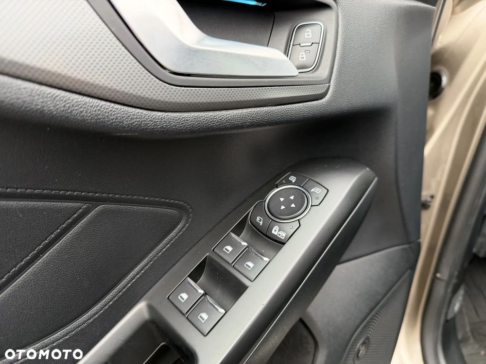 Ford Focus 1.5 EcoBlue Titanium - 15