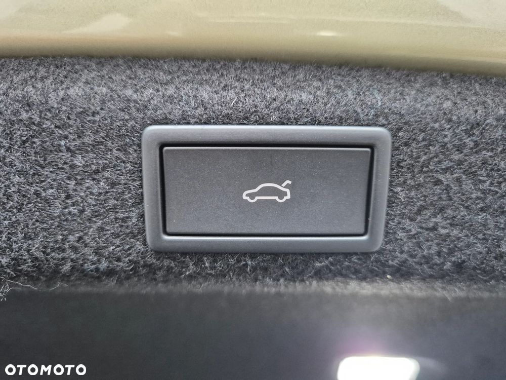 Skoda Superb 2.0 TSI Edition 130 DSG - 16