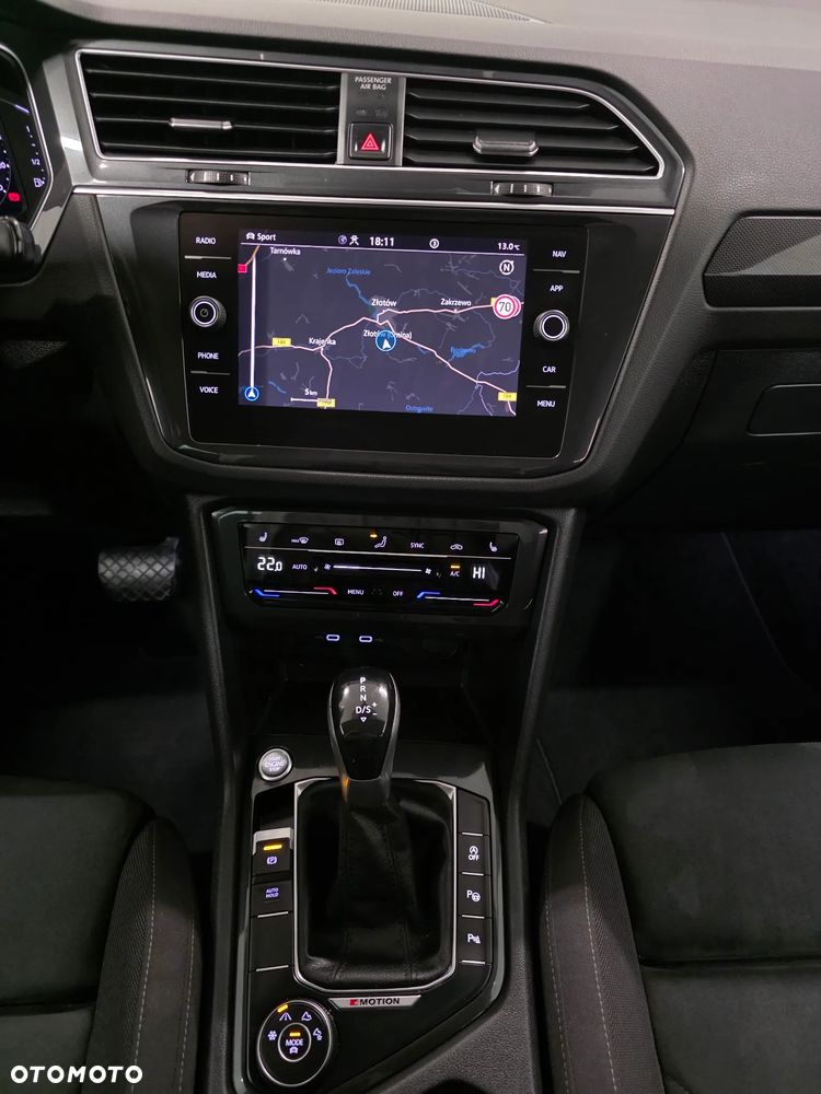 Volkswagen Tiguan 2.0 TSI 4Mot Elegance DSG - 9