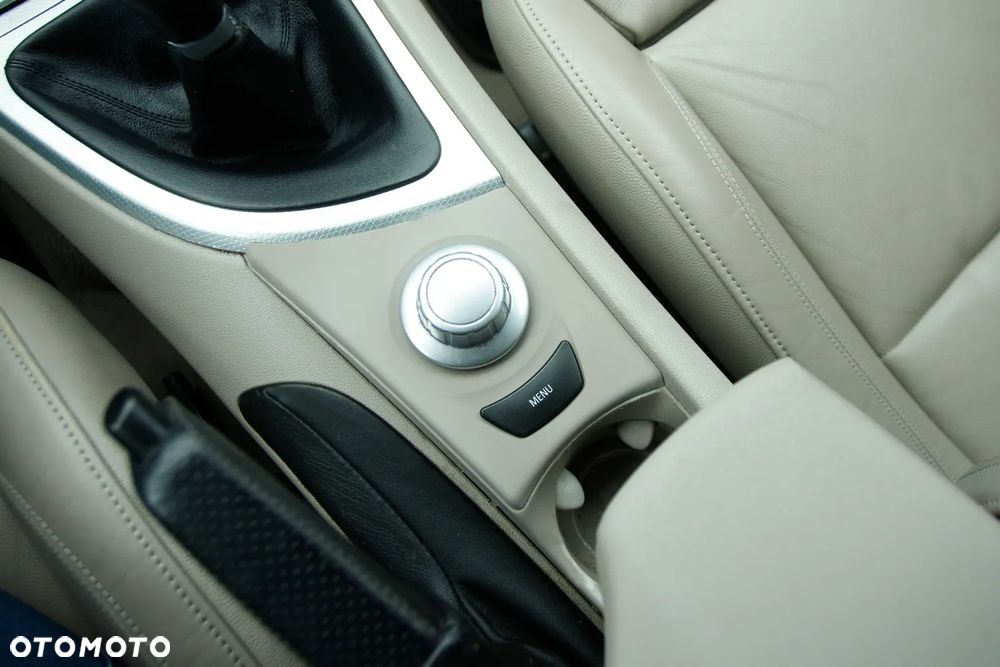 BMW Seria 1 - 36