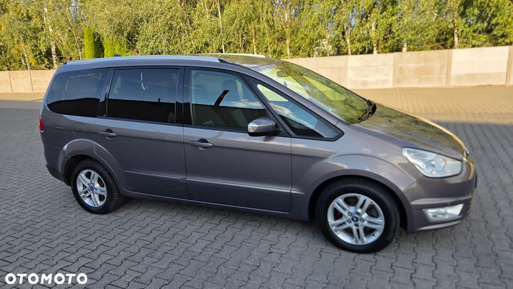 Ford Galaxy 2.0 TDCi Titanium - 13