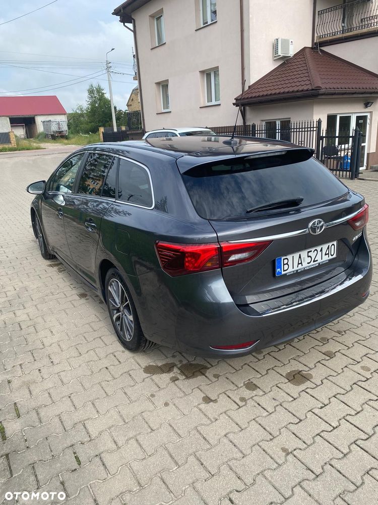 Toyota Avensis 2.0 D-4D Prestige - 7