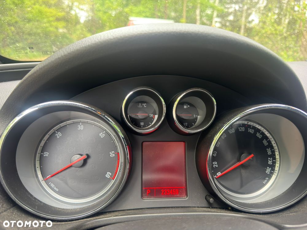 Opel Insignia 2.0 CDTI Automatik Sport - 2