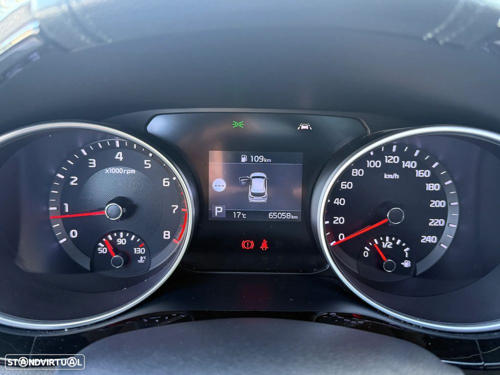 Kia Ceed SW 1.4 T-GDI DCT OPF Platinum Edition - 33