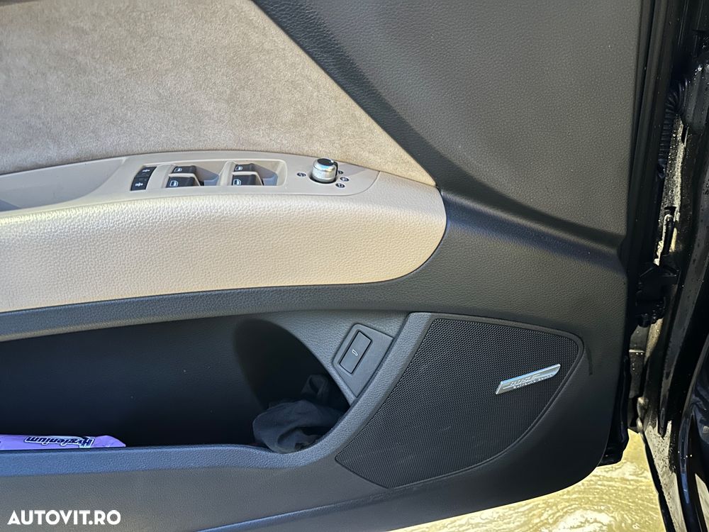 Audi Q7 3.0 TDI DPF clean diesel quattro tiptronic - 8