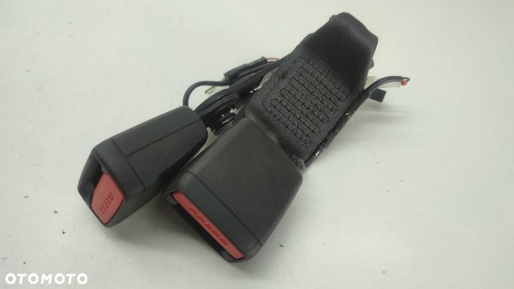 ZAPINKA PASA PODWÓJNA BMW G21 2021 EUROPA - 1