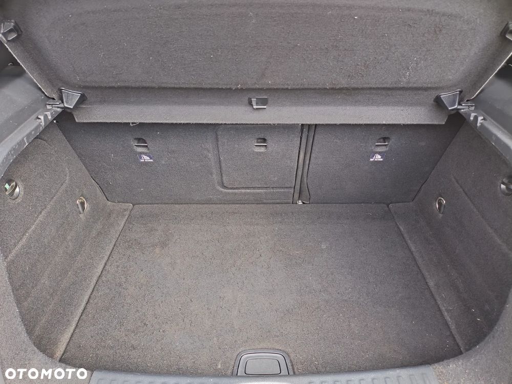 Mercedes-Benz Klasa A 220 CDI - 20