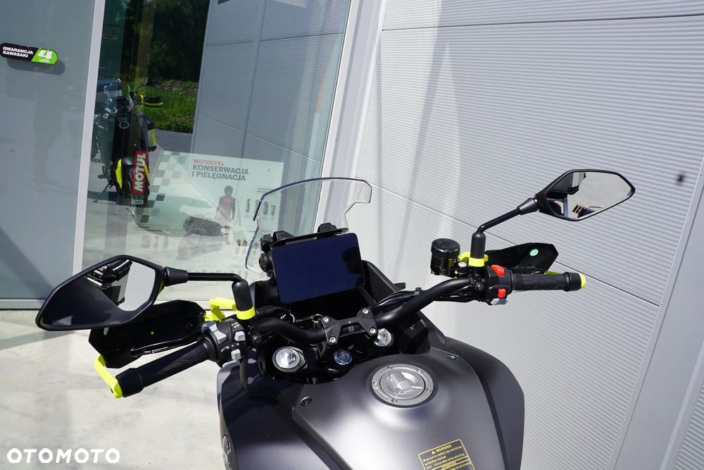 QJMOTOR SVT 650 - 8
