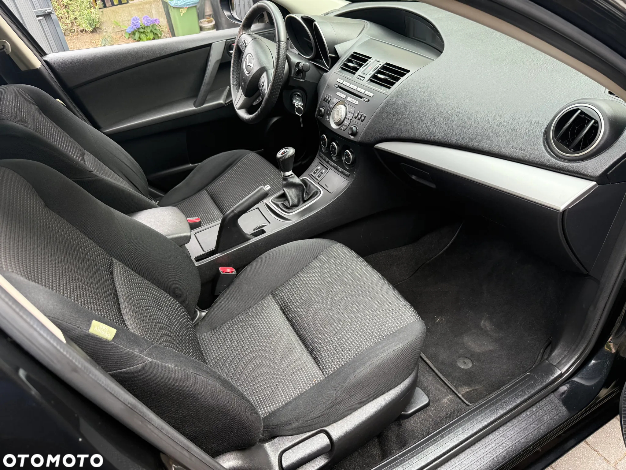 Mazda 3 1.6 Exclusive - 9