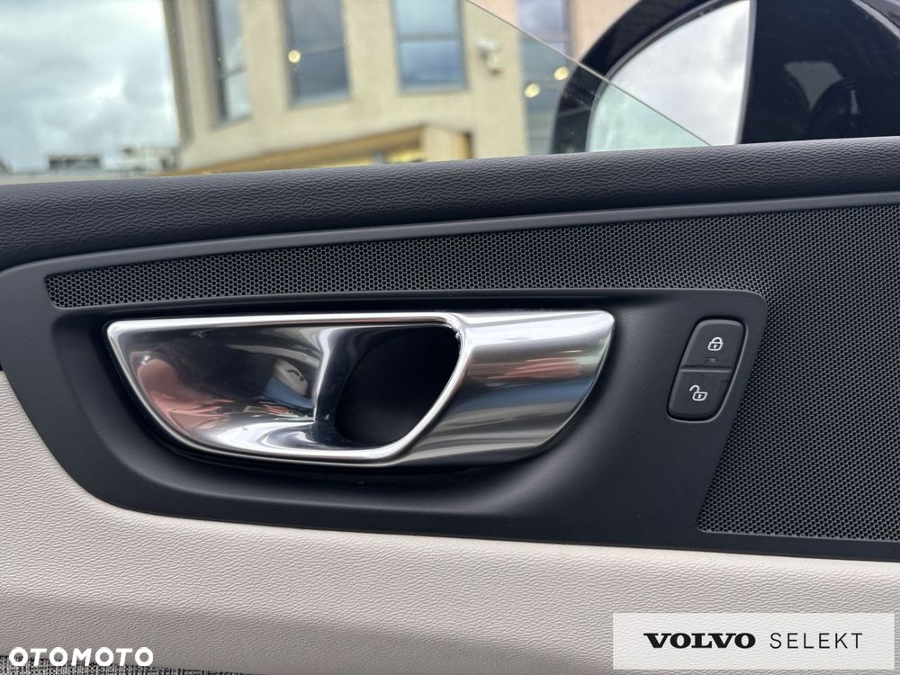 Volvo XC 60 - 15