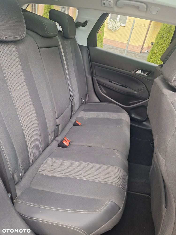 Peugeot 308 BlueHDi FAP 130 Stop & Start Allure Pack - 15