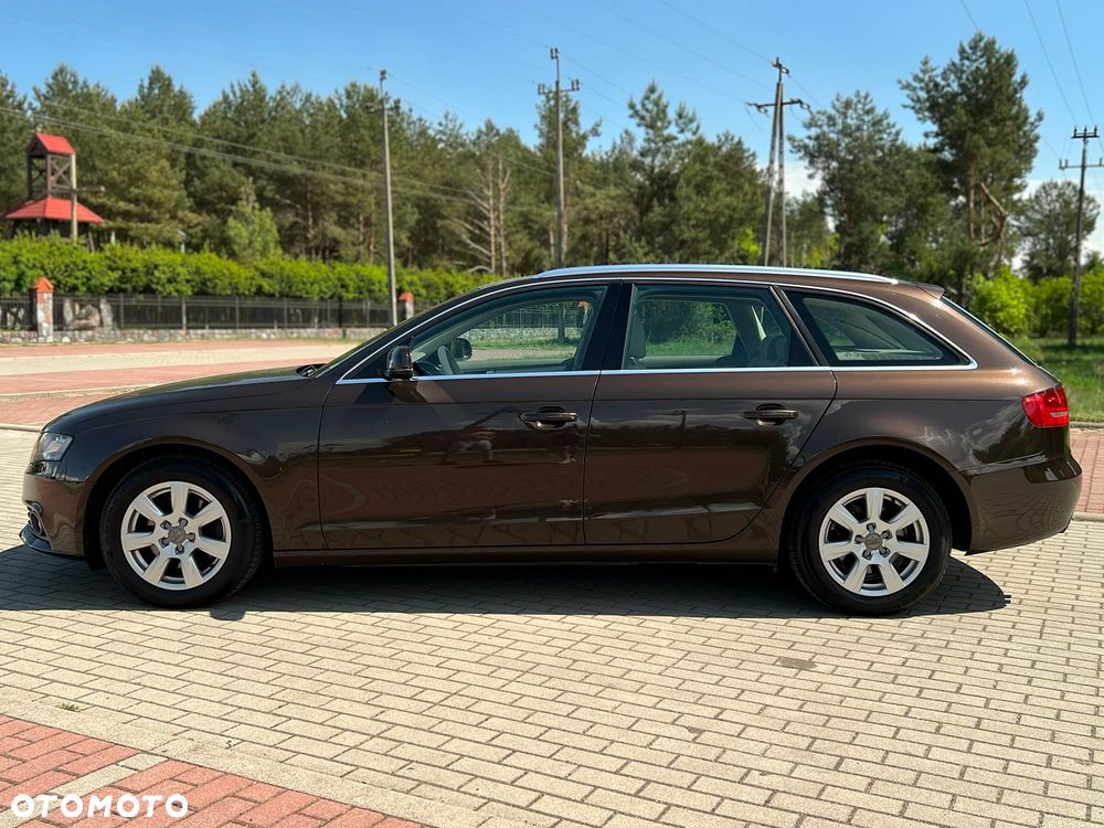 Audi A4 Avant 2.0 TDI DPF multitronic Attraction - 6