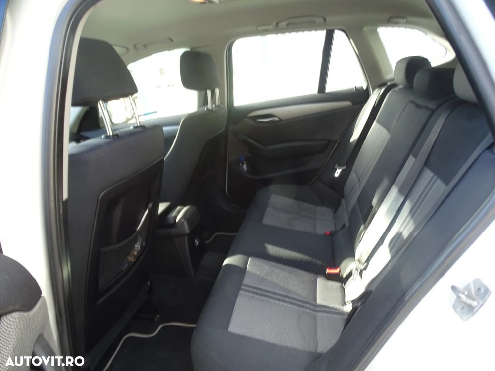 BMW X1 xDrive20d - 13