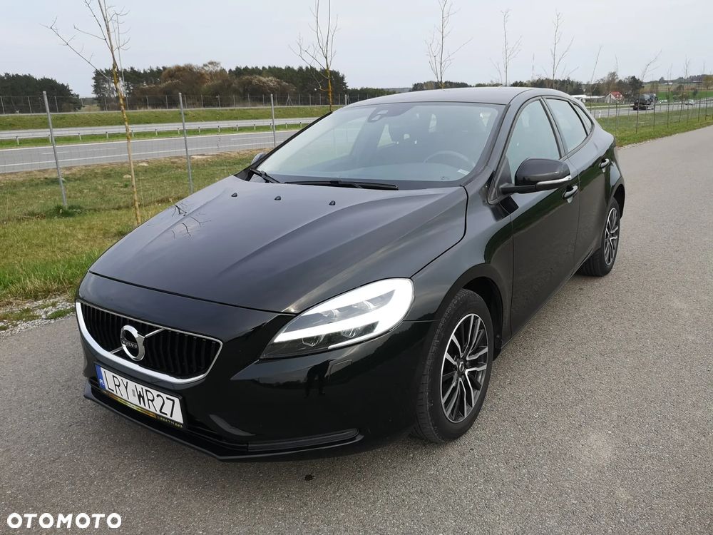 Volvo V40 D2 Momentum - 12