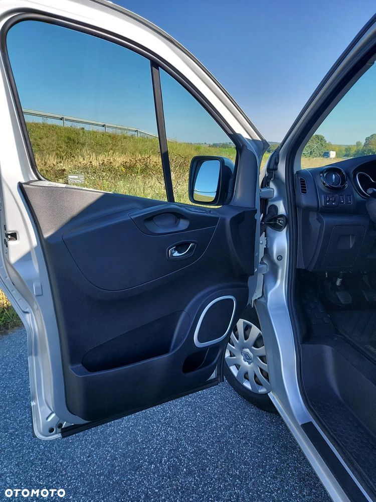 Renault Trafic SpaceClass 2.0 dCi - 14