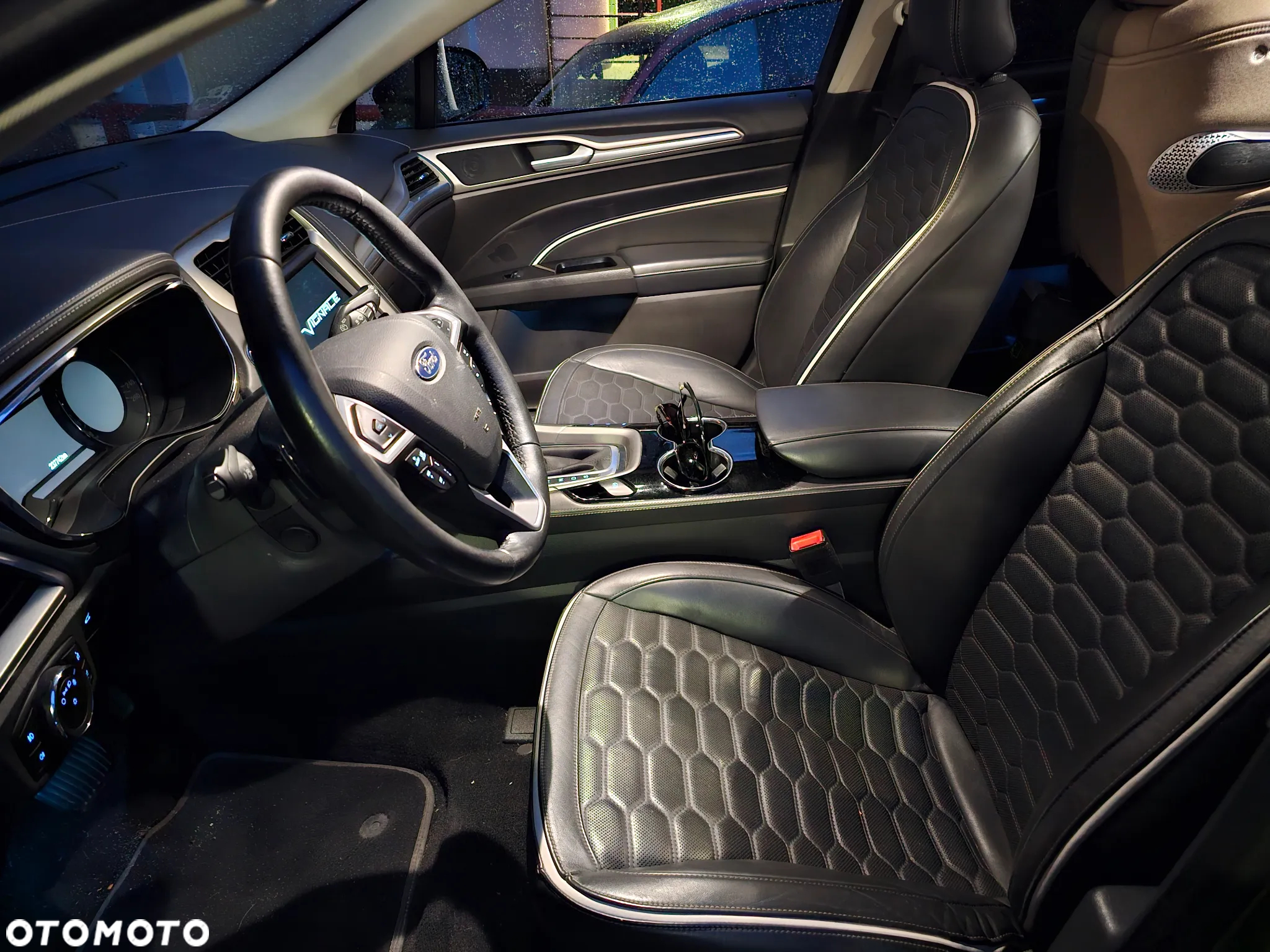 Ford Mondeo 2.0 TDCi Bi-Turbo PowerShift-Aut Vignale - 5
