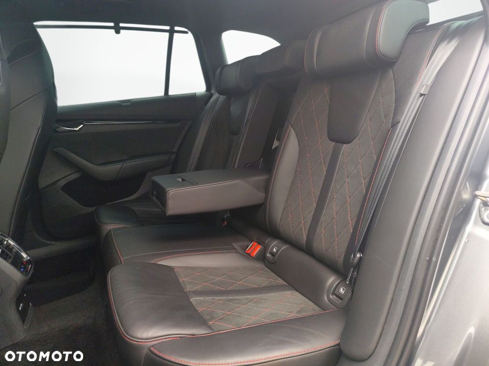 Skoda Octavia - 14