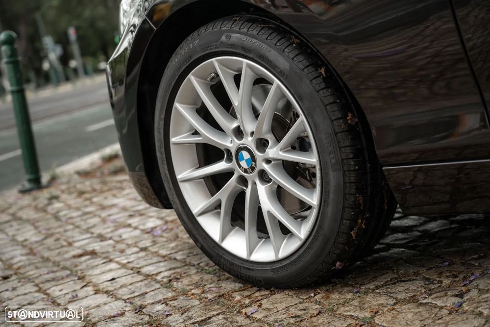 BMW 220 d Cabrio Auto - 23